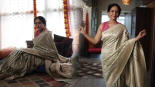 aishwarya-narkar-in-gray-saree-pink-blouse