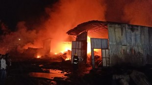 fire breaks out in nashik, massive fire breaks out in chunchale shivar