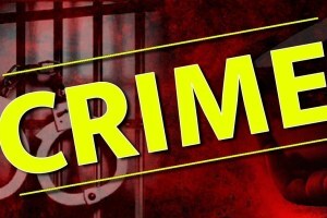 प्रेमाच्या जाळ्यात अडकवून प्रियकाराची ‘अजब’ मागणी, अल्पवयीन मुलीला साडेतीन लाखांना लुबाडले minor girl was robbed