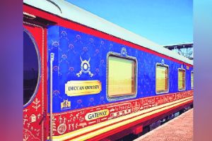 ‘डेक्कन ओडिसी’तील बदलानंतर घट झालेल्या कार्बन उत्सर्जनाचा अभ्यास; महाराष्ट्र पर्यटन महामंडळाचा निर्णय Deccan Odyssey