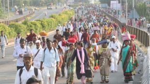 devotees from Solapur and Karnataka border walk