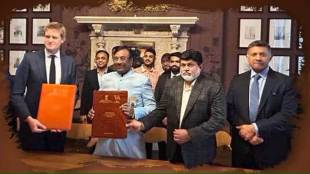 sudhir mungantiwar signs mou with uk for wagh nakh