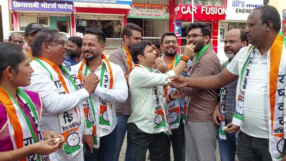 celebration in pimpri chinchwad after ajit pawar become guardian minister