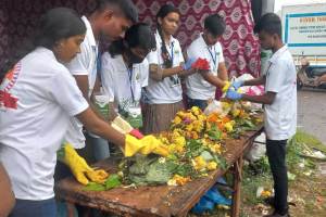 कल्याण-डोंबिवलीत गणेशोत्सव काळात चार टन निर्माल्य जमा 4 tonnes of nirmalaya collected during ganeshotsav in kalyan dombivli