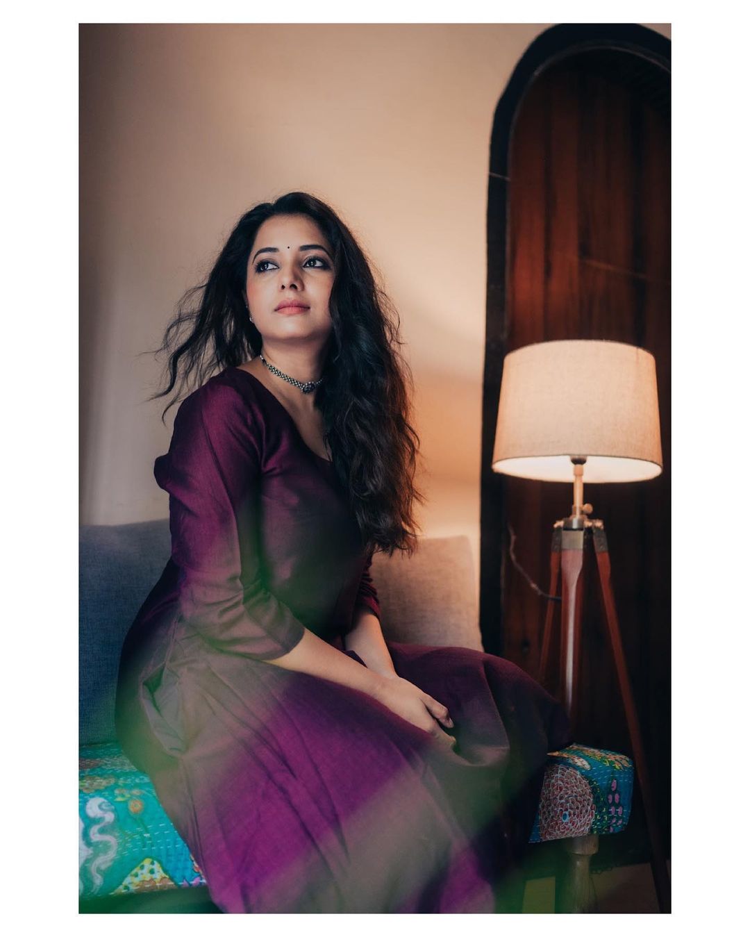sayali-sanjeev-new-photoshoot-in-yellow-nauvari-saree