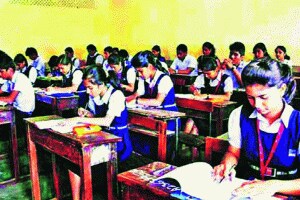 विद्यार्थ्यांच्या वाढत्या आत्महत्या! केंद्राने उचलले पाऊल; काय आहेत शिफारशी? जाणून घ्या… increasing suicide of students