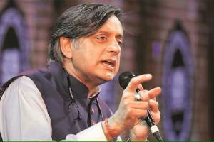 congress leader shashi tharoor