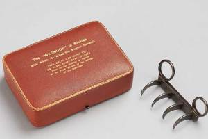 tiger claw weapon used by chhatrapati shivaji set for india return after 350 years