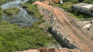 MNS MLA Raju patil complained Revenue Department Kalyan Dombivli Mnc working develop nature park filling soil Dombivli village