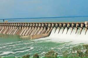 water level increased rapidly in ujani dam in last three days