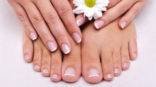 tips to keep your nails healthy