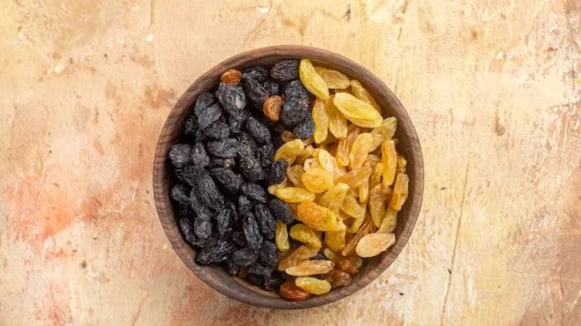 Health Benefits Of Drinking Raisin Water Everyday On Empty Stomach