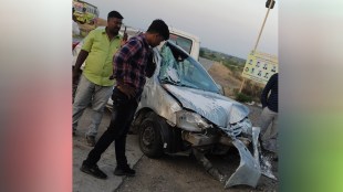 A young doctor dies in an ambulance accident near Akluj