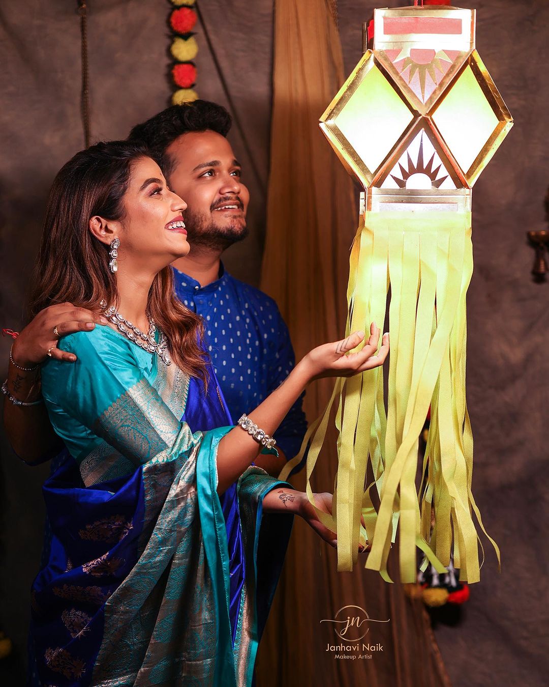 Best colour combination for couples on Diwali - Times of India