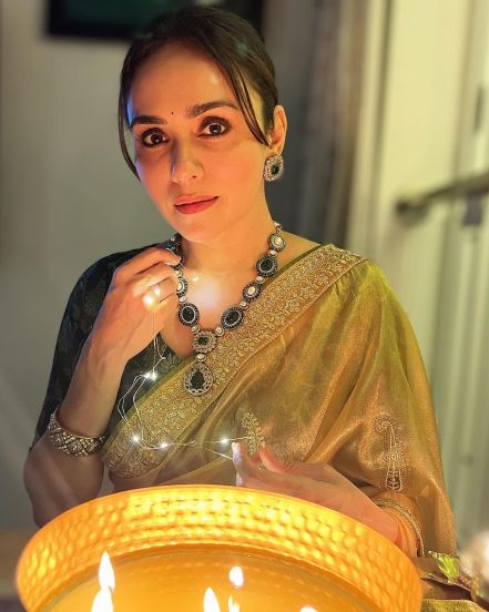 Marathi Celebrity Diwali 2023 Celebration Photos