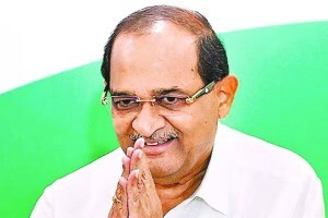 Radhakrishna Vikhe Patil demands that Chhagan Bhujbal resign from the post of minister