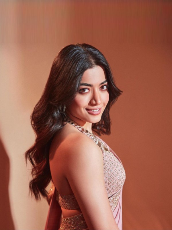Rashmika Mandanna Pink Designer Saree