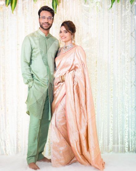 अंकिता लोखंडे आणि तिचा पती विकी जैनने बिग बॉस १७ मध्ये सहभाग घेतला आहे.