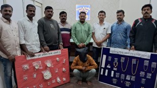 The burglar was arrested and jewelery worth 6 lakh 73 thousand was seized sangli