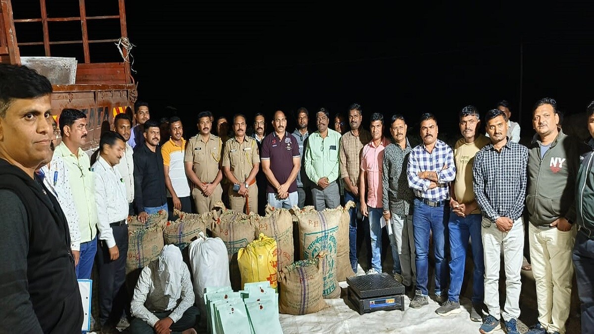 Ganja seized Dhad