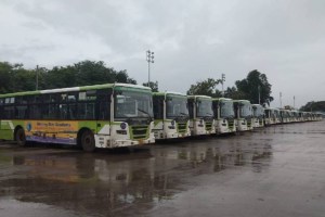 nashik city link bus service, nashik city link bus service stopped, employees did not received payment and bonus