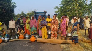 protest for water, jambhulpada road, water tanker demand jambhulpada road