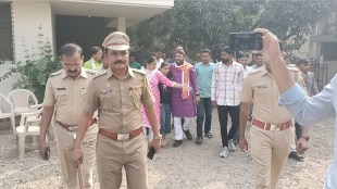 swabhimani leader ravikant tupkar, ravikant tupkar detained by police