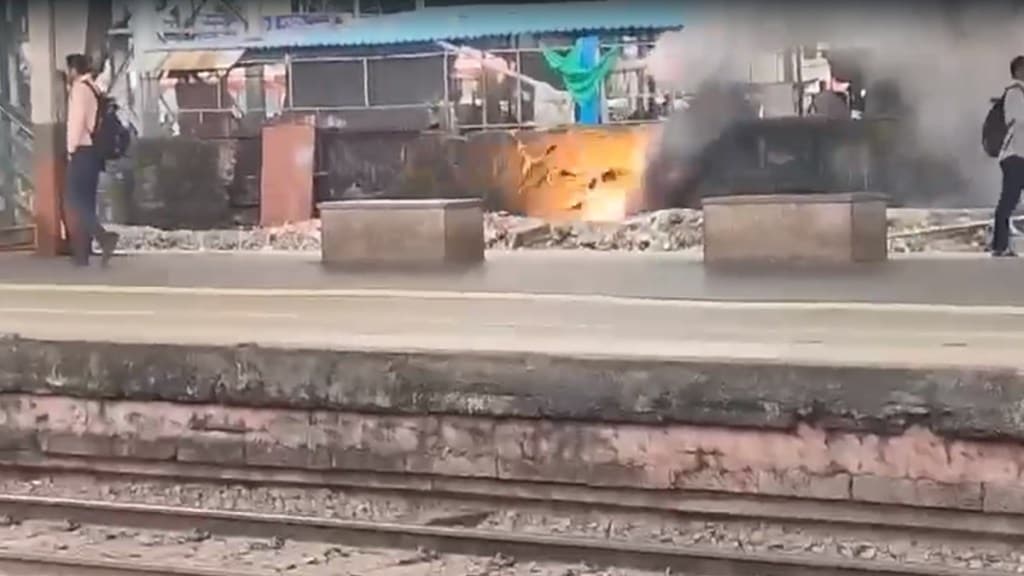 vasai fire break out, fire at virar railway station, virar railway station fire,