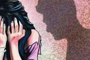 minor girl molested in mumbai, vakola police arrested a man who molested minor girl