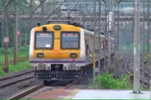 Local trains on Central Railway are disrupted due to fog Mumbai