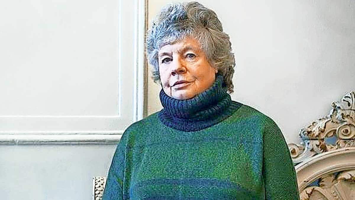 renowned novelist booker prize winner a s byatt profile