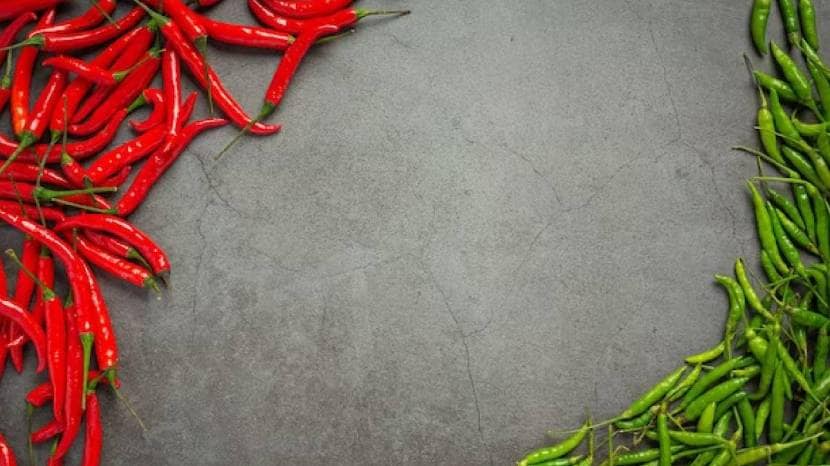 Green Chilli Or Red Chilli Which One Is Healthier 