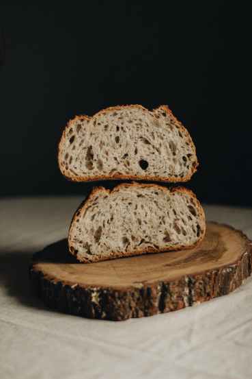 health-benefits-of-eating-bread