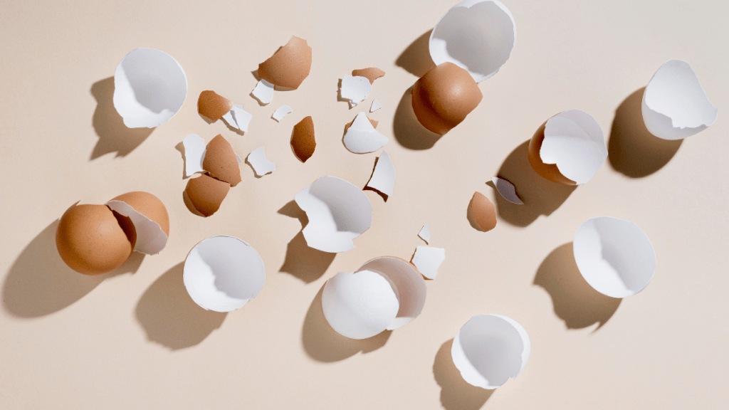 how to reuse egg shells or ande kavach in gardening as compost and cleaning
