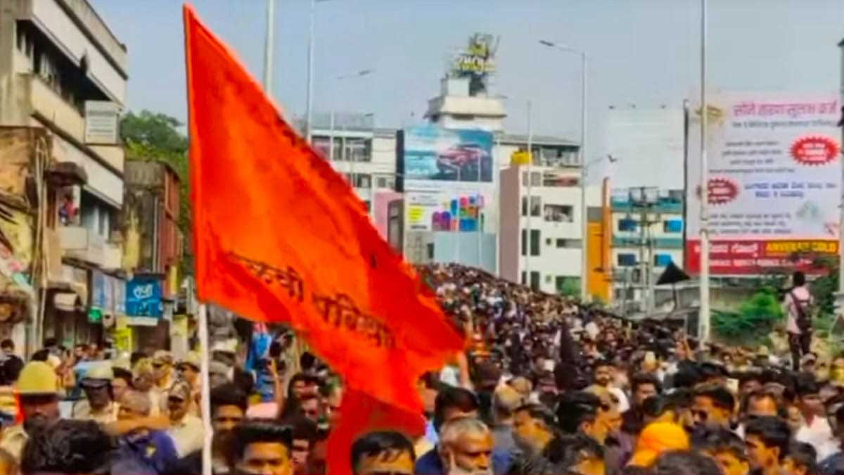 thousands of marathi speaking people on road in belgaum on occasion of black day