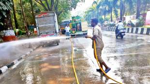 mumbai municipal administration decided to wash all mumbai major roads with water