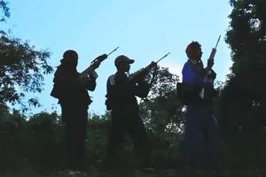 Bodies of 18 naxals recovered from encounter site