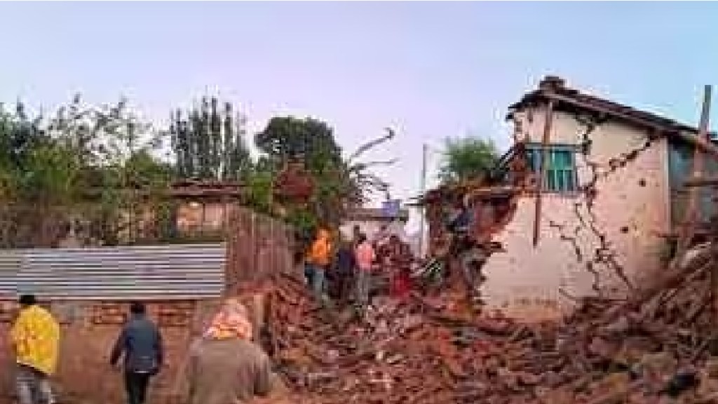 Efforts on war footing by Nepal government to provide relief to earthquake victims