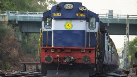 irctc news indian railways train ticket booking tips How to get Confirmed Train Ticket tatkal ticket 2023 paytm