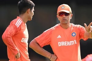 Rahul Dravid in dilemma turn to choose one between Team India and IPL know BCCI's plan