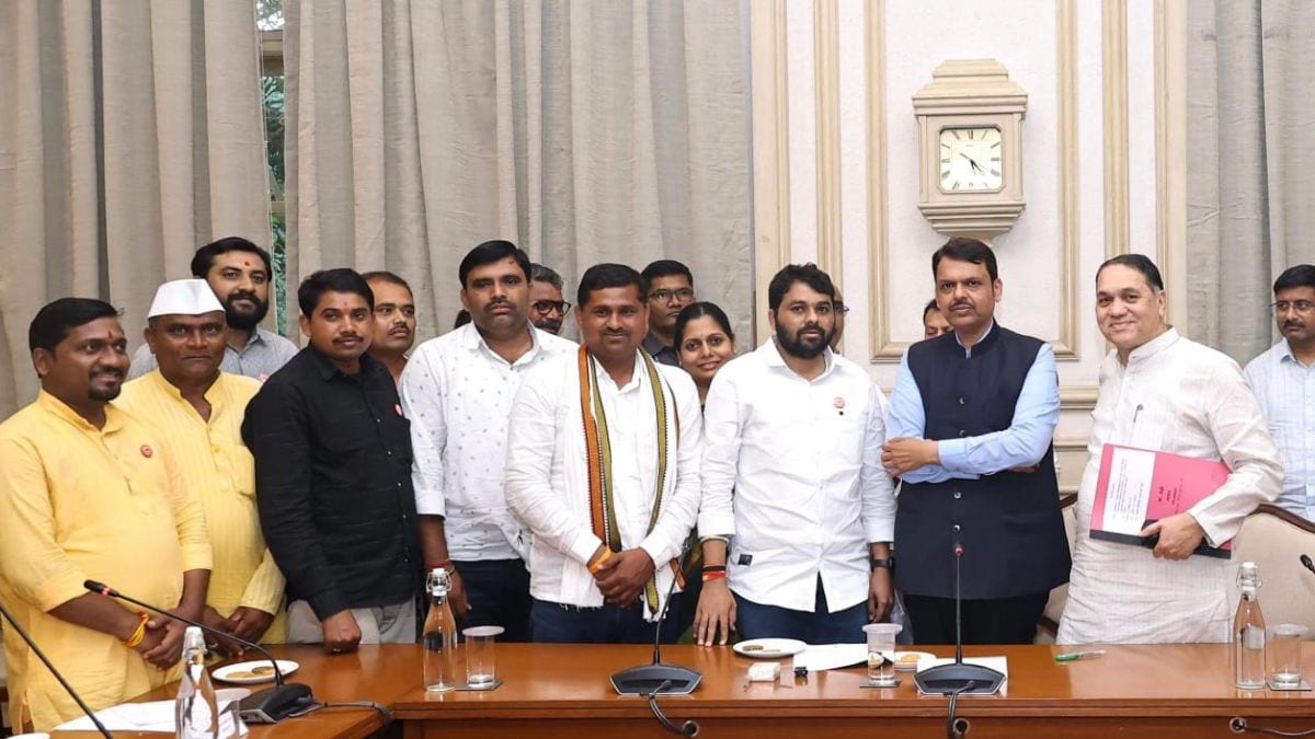 Ravikant Tupkar withdrew the Ministry occupation movement