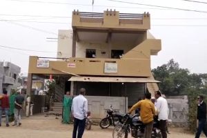 Kidnapping of young woman with jewellery robbery in Sakri