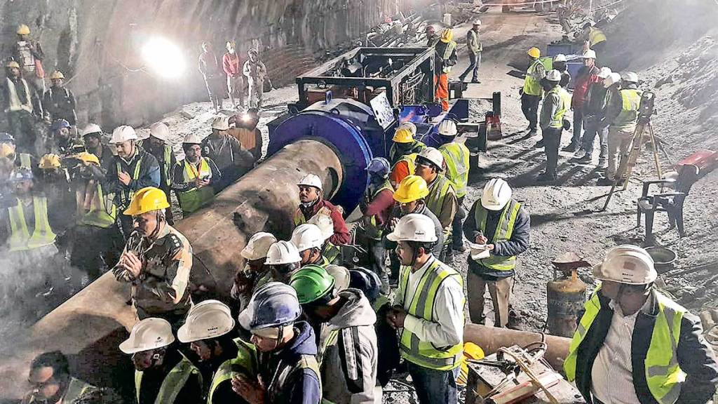 uttarakhand tunnel collapse updates hope for trapped workers