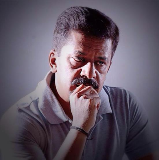 उपेंद्र लिमये यांच्या कामाचं चहूबाजूने कौतुक केलं जात आहे. (फोटो सौजन्य - उपेंद्र लिमये फेसबुक)