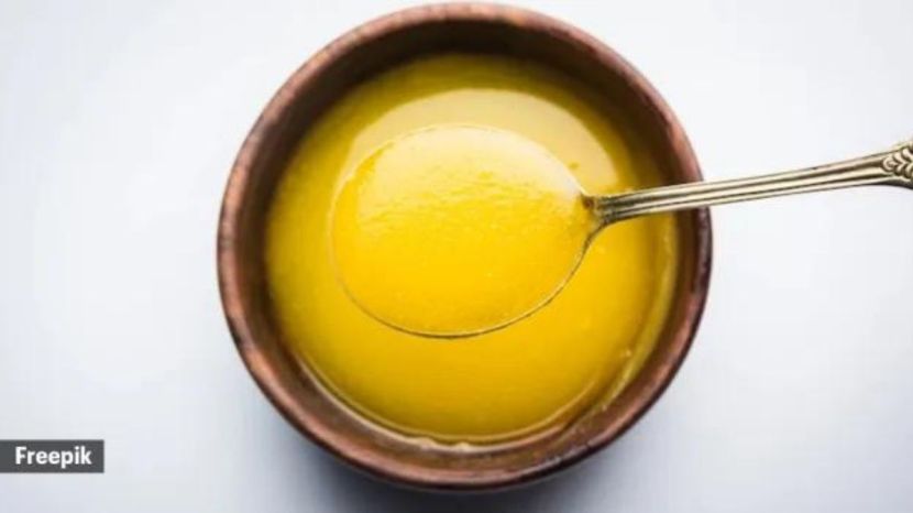 ghee in luck warm Water