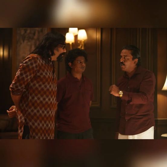 ‘अ‍ॅनिमल’ चित्रपटाच्यानिमित्ताने काही दिवसांपूर्वी उपेंद्र लिमये यांनी 'बॉलीवूड नाउ' या वृत्तसंस्थेशी संवाद साधला. यावेळी त्यांना त्यांच्या मुलांची प्रतिक्रिया काय होती? याविषयी विचारण्यात आले.  (फोटो सौजन्य – जितेंद्र भोसले इन्स्टाग्राम)