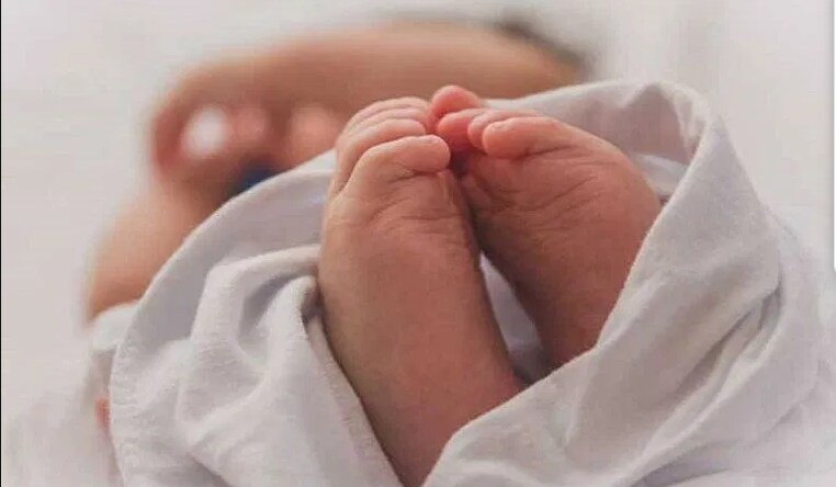 ही समस्या फक्त उन्हाळ्यातच नाही तर हिवाळ्यातही जाणवते. त्यामुळे मुले हायड्रेटेड राहतील याची खात्री करा.