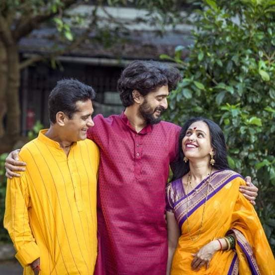 Avinash Narkar Aishwarya Narkar Anniversary