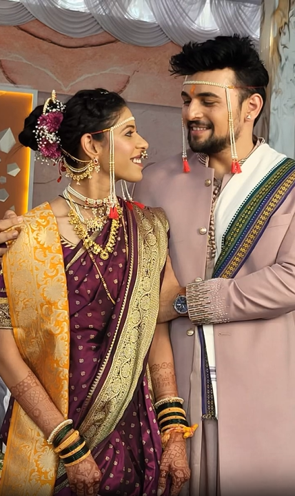 Dhruva Datar Akshata Tikhe Wedding Photos