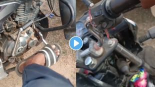 Accelerator attached to the bike like a car